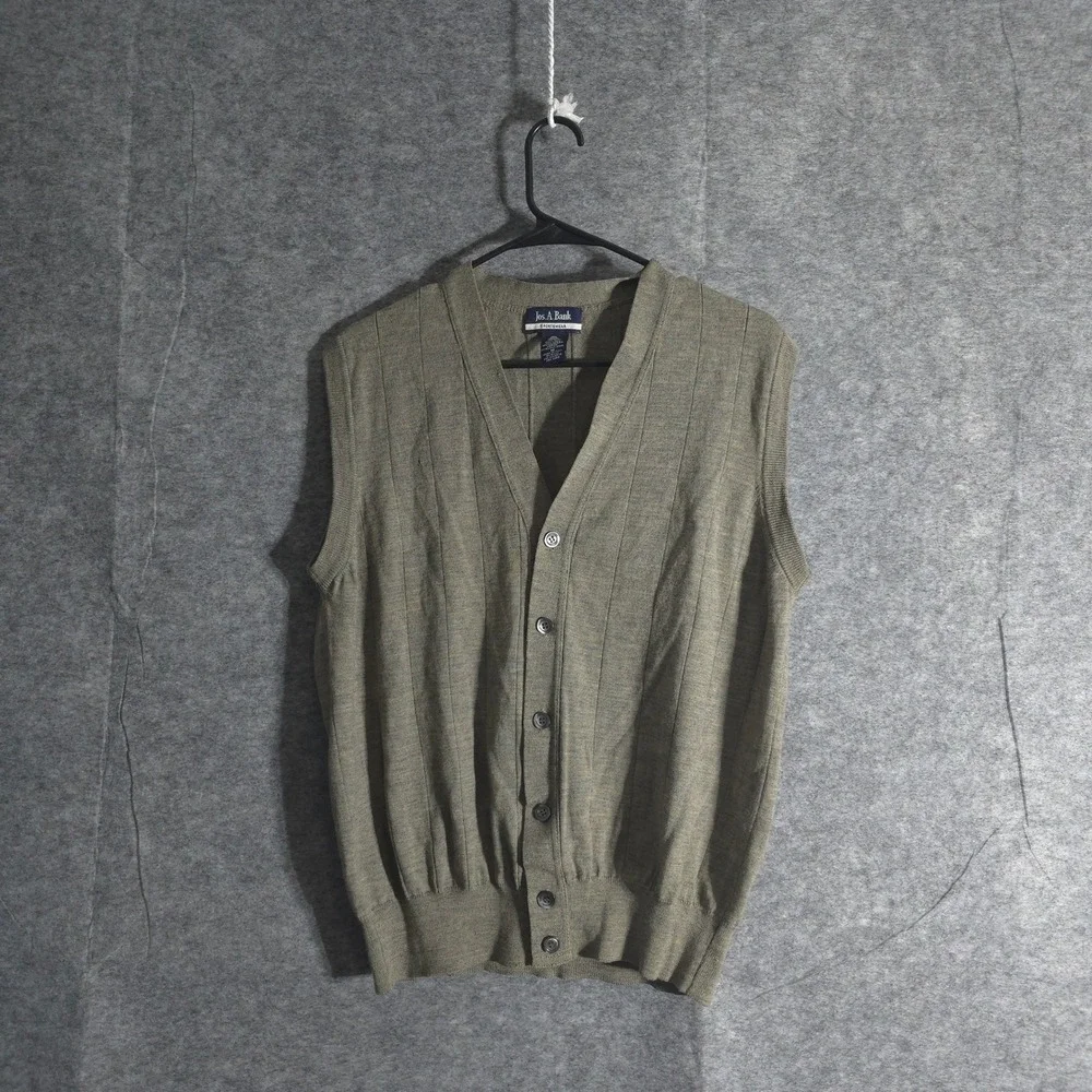 Jos A‎ Bank Mens Vest M Olive Green Wool Button Up Sleeveless Sweater Sportswear